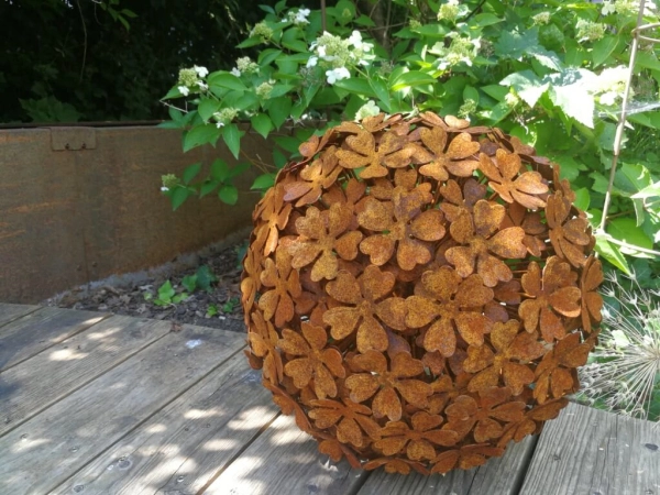Edelrost Kugel Hortensie