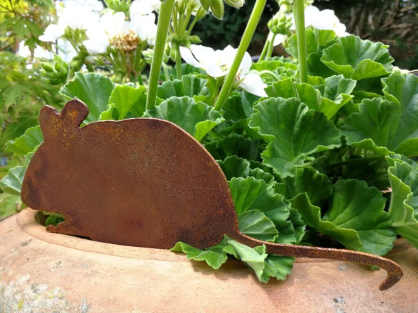 Edelrost Maus mit Spieß