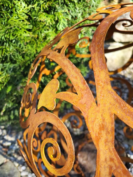 Edelrost Ornamentkugel, filigran