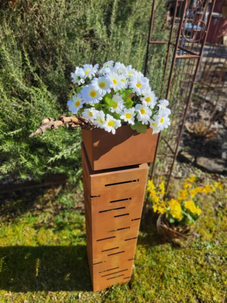 Edelrost Dekosäule Streifen, inkl. Blumentrog