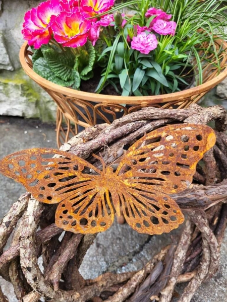 Edelrost Schmetterling Saskia, mit Füßen zum Biegen