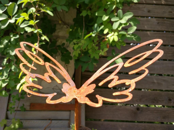 Edelrost Gartenstecker Skizzenflügel