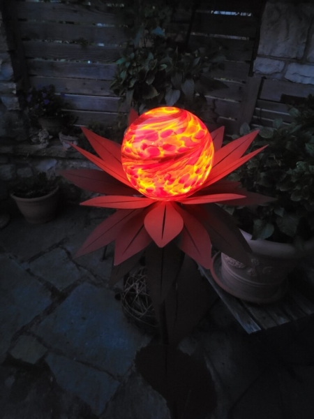 Edelrost Solarblume Maya, rot