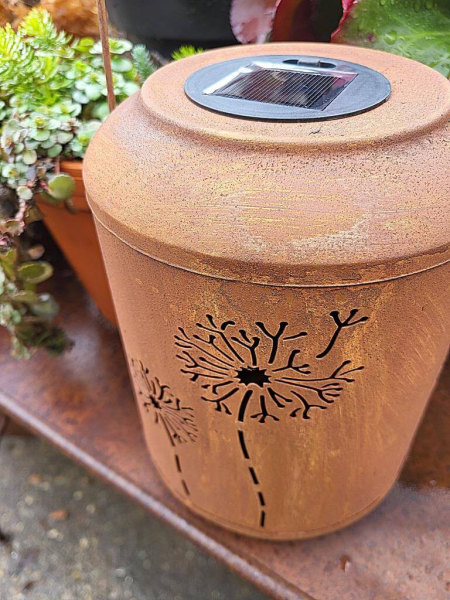 Edelrost LED Solarlaterne Pusteblume, Schmetterling