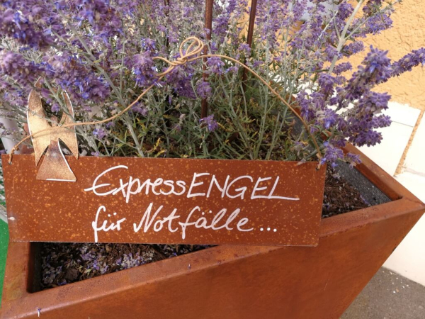 Edelrost Schild mit Engel Expressengel für Notfälle