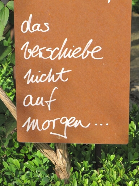 Edelrost Schild mit Besteck Entkorken