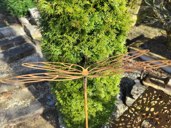 Edelrost Gartenstecker Libelle, groß
