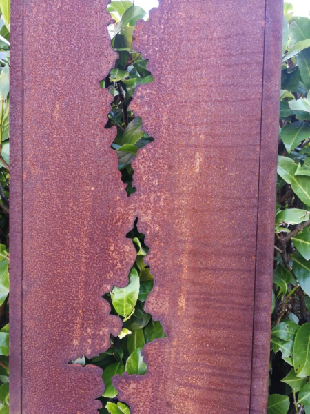 Edelrost Sichtschutzelement Stele Riss, 180 cm, oben offen