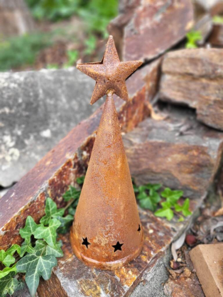 Edelrost Baum (Zaunhocker), konisch