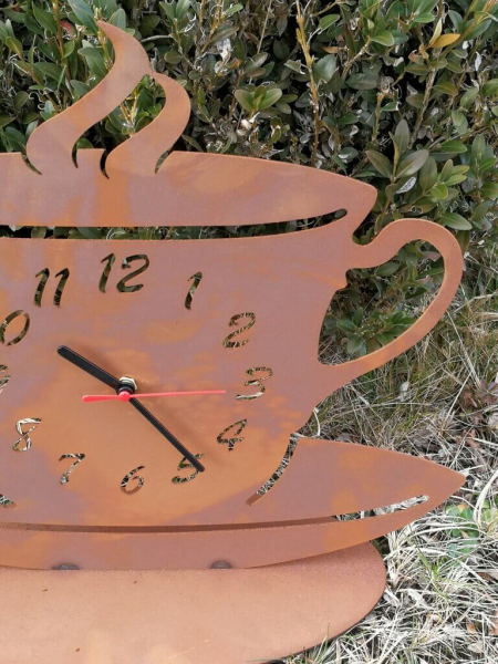 Edelrost Tischuhr Kaffeetasse