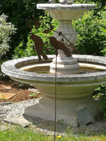 Edelrost Gartenstecker Vögel auf Ast