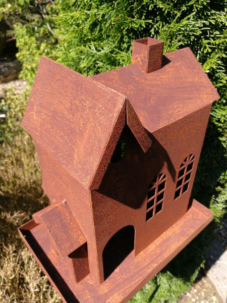 Edelrost Vogelhaus Uccello am Stab
