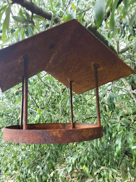 Edelrost Vogelhaus schlicht, zum Hängen