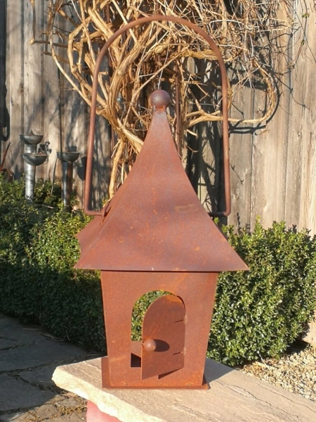 Edelrost Vogelhaus spitzes Dach, zum Hängen