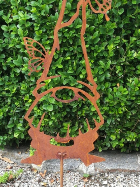 Edelrost Gartenstecker Wichtel Timo mit Schmetterlingen