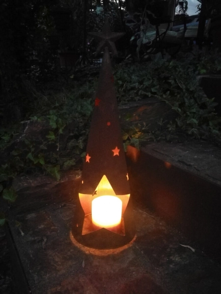 Edelrost Windlicht Tipi
