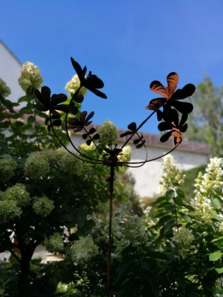 Edelrost Windrad Blütenkreisel