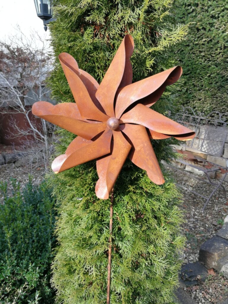 Edelrost Gartenstecker Jasmin, Windradblume