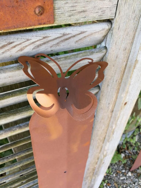 Edelrost Zaunlatte Schmetterling