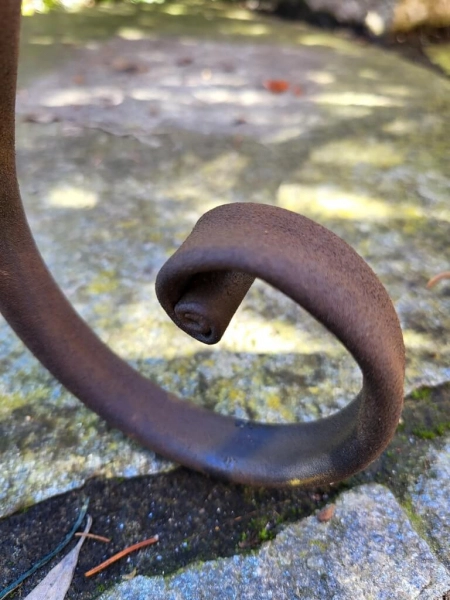 Edelrostoptik Pflanzschale auf Ständer