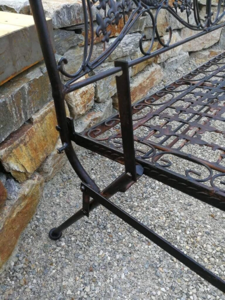 Gartenbank Avis aus Metall