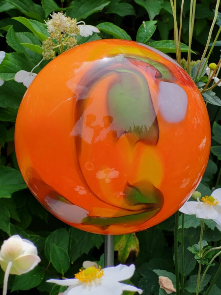 Glaskugel Orange, zum Stecken