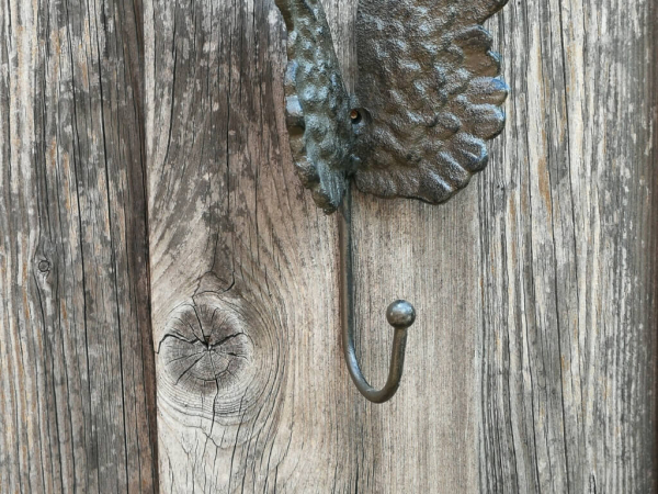 Wandhaken Engelsflügel aus Gusseisen