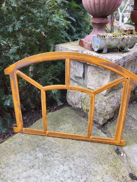 Gusseisen-Fenster, rechteckig, breit