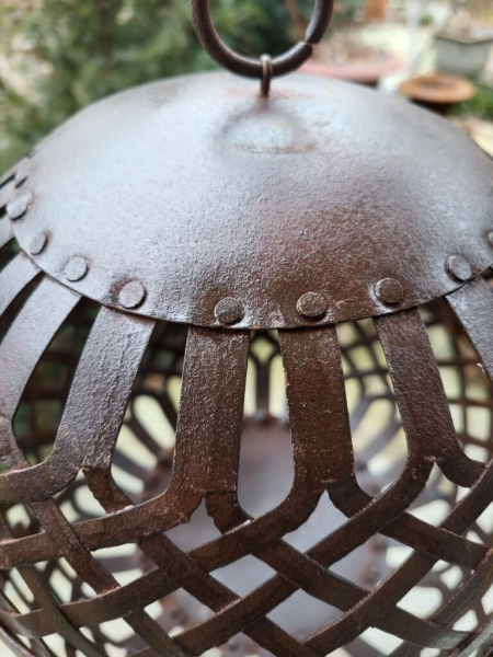 Hängekugel Romina, dunkelbraun lackiert