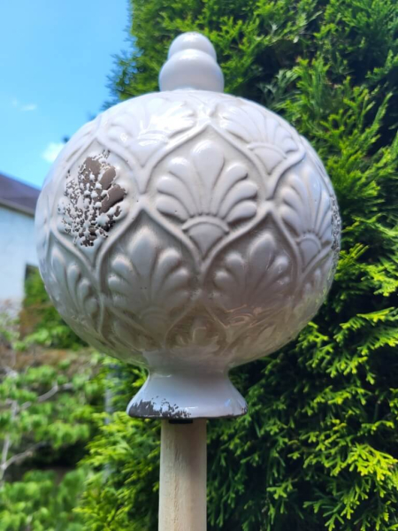 Keramik Gartenkugel weiß, Termini