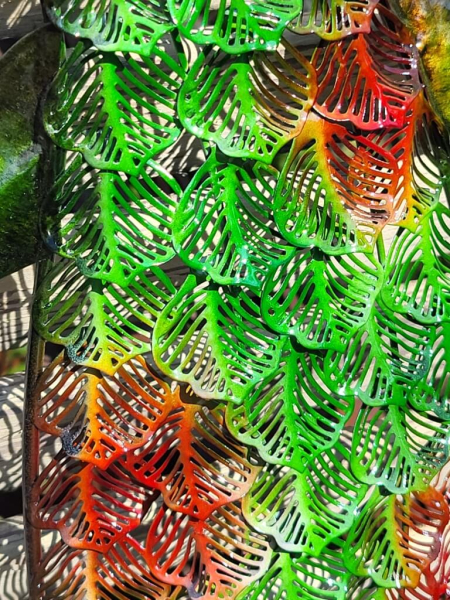 Metall Salamander, dunkelgrün