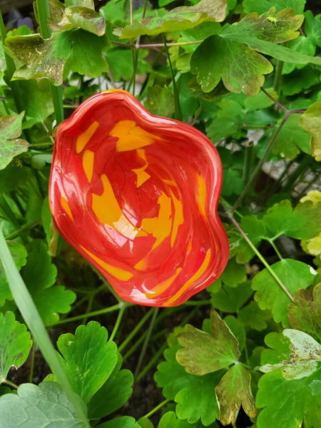 Topfstecker Glasblume Kringel, rot