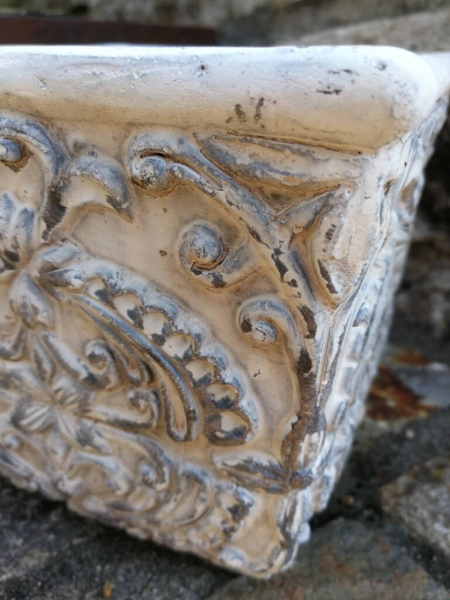 Pflanztopf Tonara, eckig aus Zement