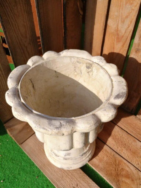 Pflanzvase Pistoia aus Zement