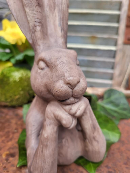 Polyresin Hasenbüste in Holzoptik