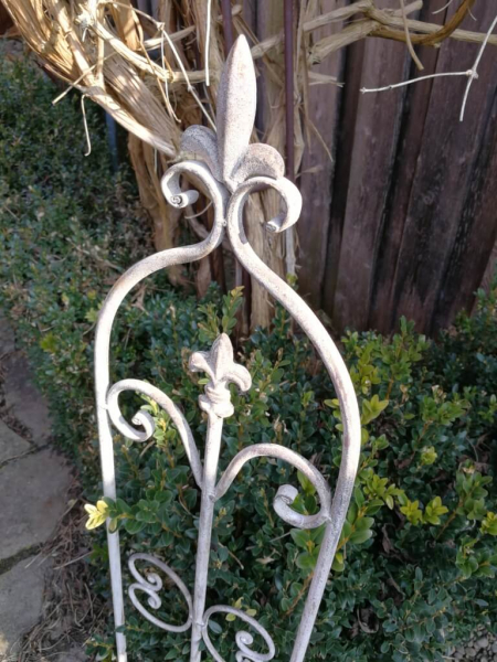 Shabby Chic Rankhilfe (Art Ferro), schmalShabby Chic Rankhilfe (Art Ferro), schmal