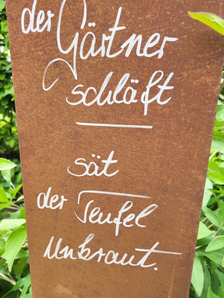 Edelrost Schild mit Schnecke - Teufel, Unkraut