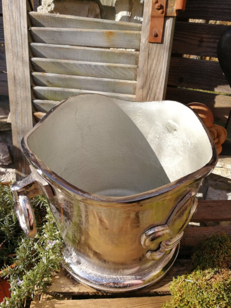 Aluminium Weinkühler / Übertopf Lilie, altsilber