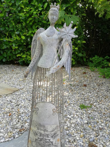 Dekoengel Elisabeth mit Schneeflockenstab, grau