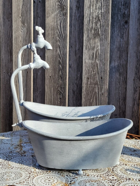 Shabby Chic Pflanzwanne mit Wasserhahn neu