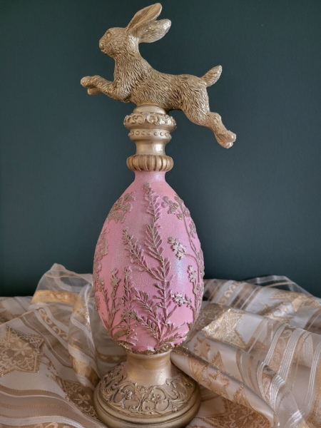 Ständer Ei mit Hase, Minny, rosa-gold