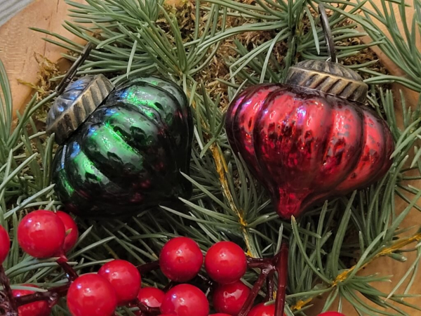 Christbaumkugel Zapfen klein, grün