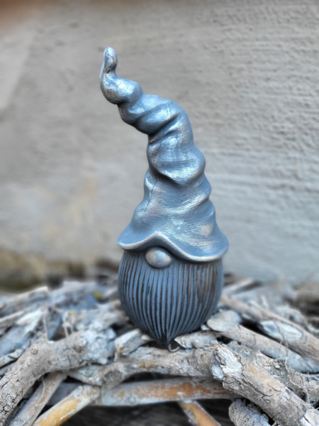 Kunststoff Wichtel Frederikson, grau-silber
