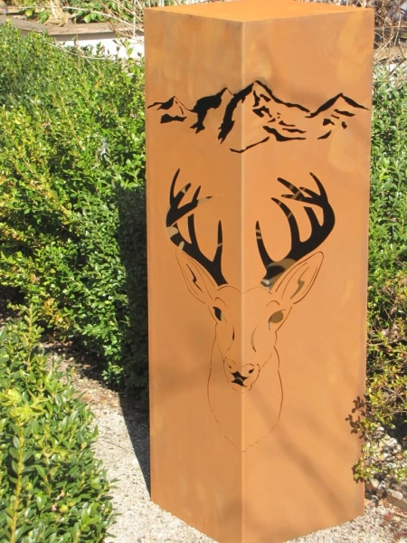 Edelrost Dekosäule Hirsch