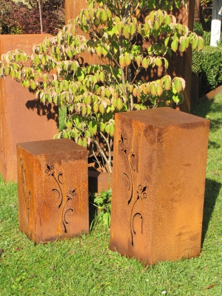 Edelrost Dekosäule Kronen 40 cm