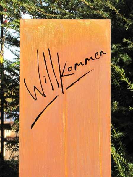 Edelrost Dekosäule Willkommen