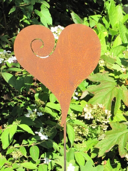 Gartenstecker Edelrost Herz Curl