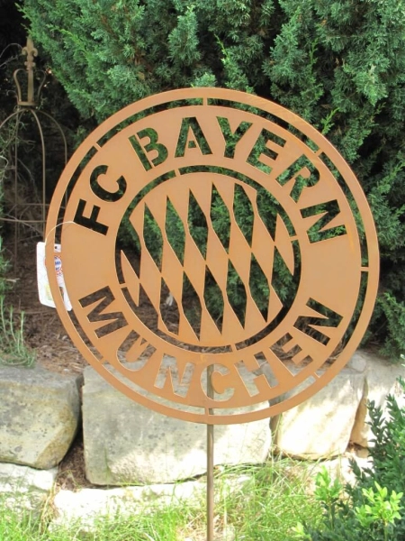FC Bayern Edelrost Gartenstecker