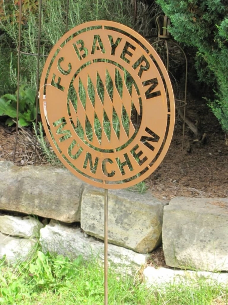 FC Bayern Edelrost Gartenstecker