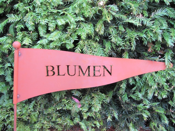 Gartenstecker Fahne mit verschiedenen Motiven